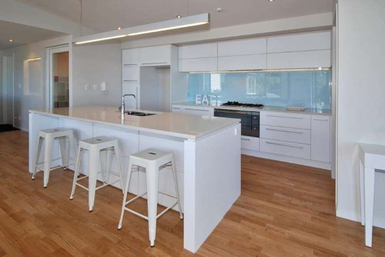 10 Challenger Lane Redcliffs_10