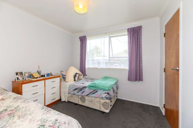 16 Pukeroa Place Papakura_14