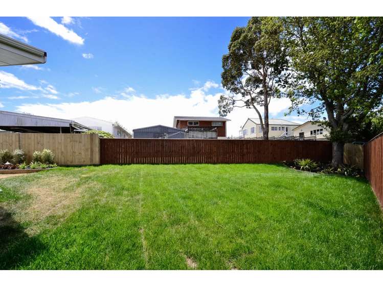 27 Taioma Crescent Te Atatu Peninsula_18