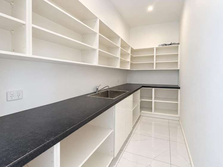 9 Cooke Farm Grove Waiwhakaiho_8