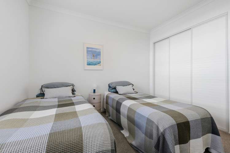 90 Eaves Bush Parade Orewa_15