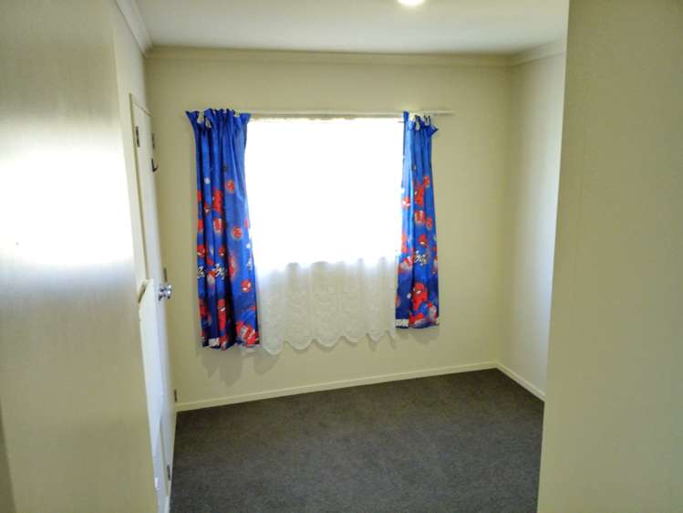 2/4 Charlenne Close Ranui_5