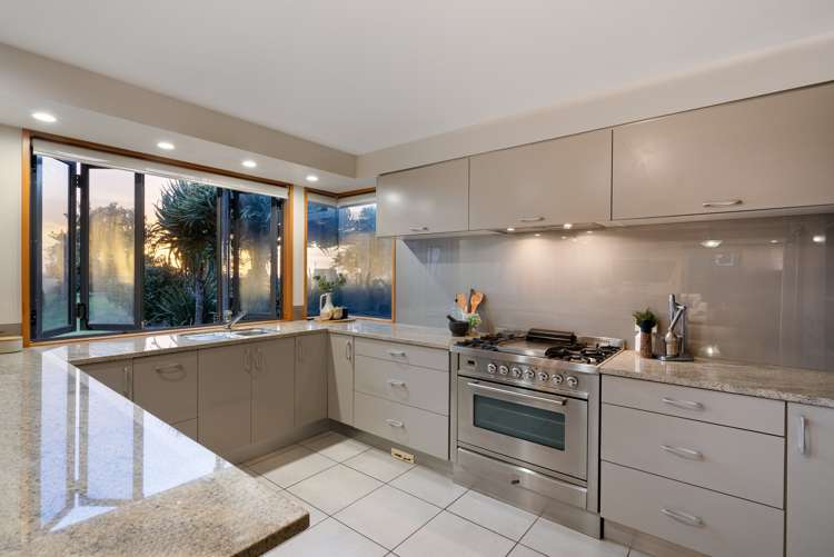 339 Oceanbeach Road Mount Maunganui_14