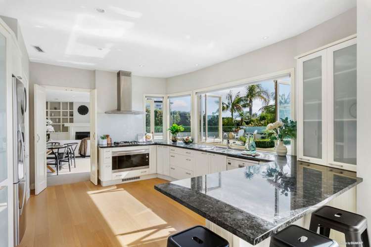 577 Riddell Road Glendowie_14