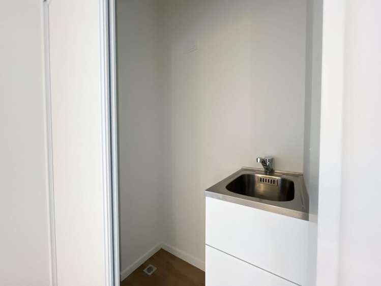 7/83 Edinburgh Street 10222_10