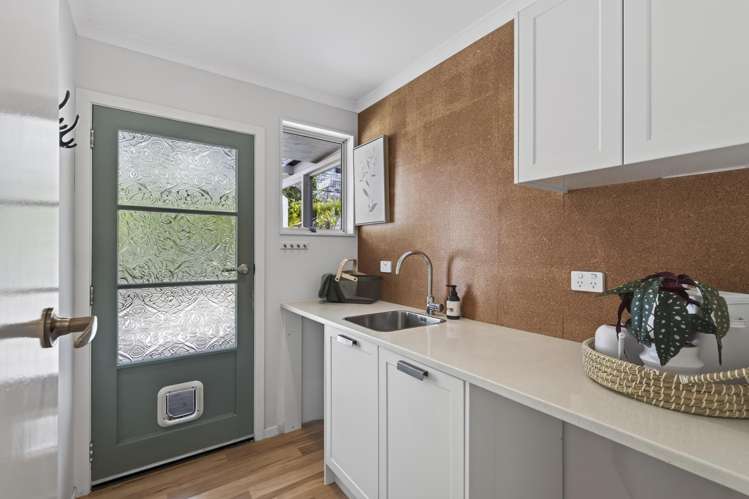 29 Kenmore Street Westown_15