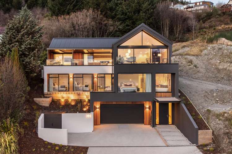 11 Belfast Terrace Queenstown_39