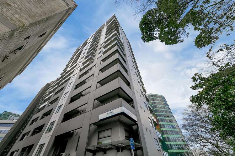 2c/6 Saint Martins Lane Grafton_12