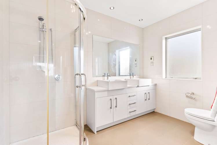 26 Barwick Place Stanmore Bay_10