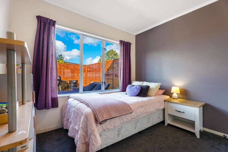 39 Seaward Place Wattle Downs_9