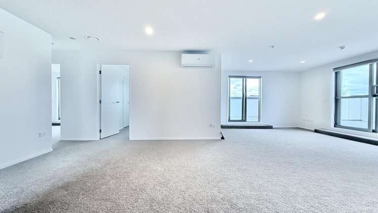 3D/28 Morning Star Place 1727_4