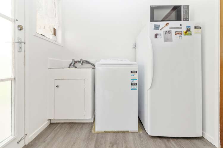 4 Capricorn Place Glen Eden_13