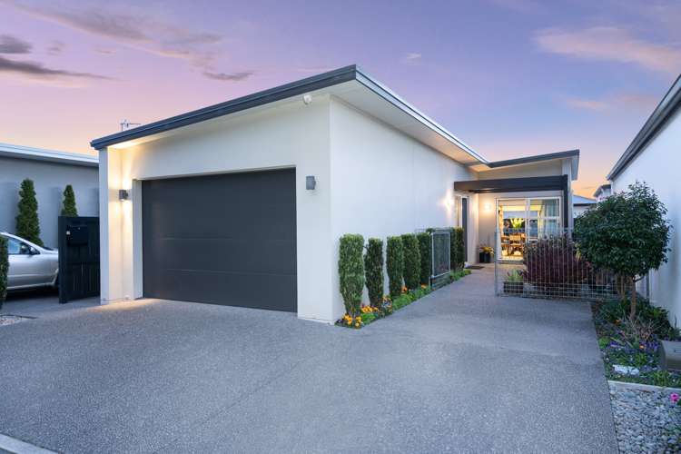 11 Bisley Way Brookfield_17