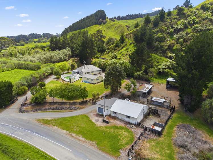 258 Waitohu Valley Road Otaki_33