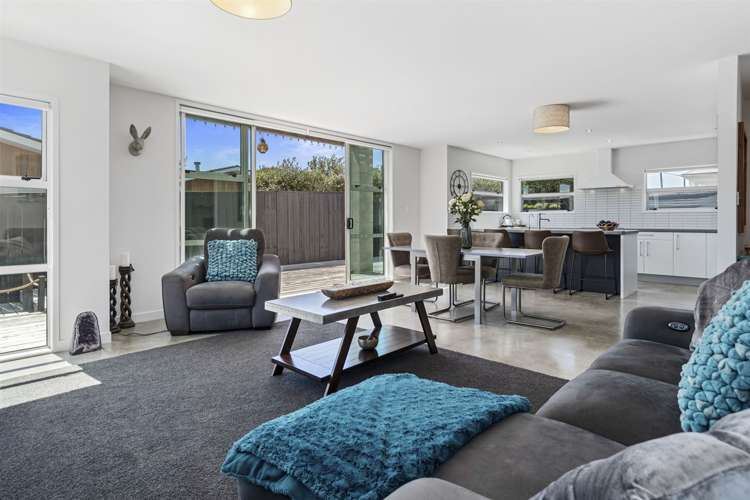 175b Levers Road Matua_0