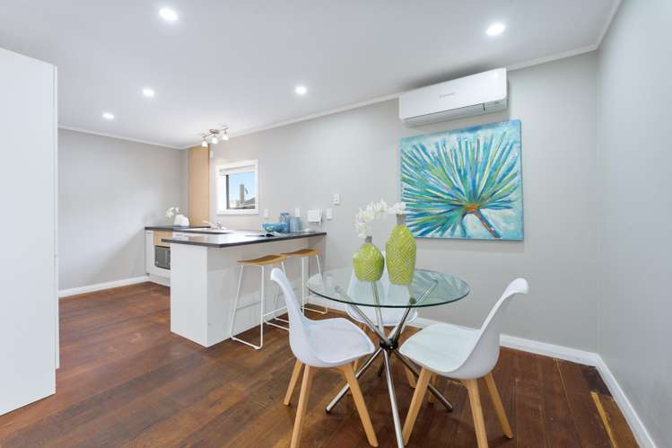 3 Glen Marine Parade Glendene_18