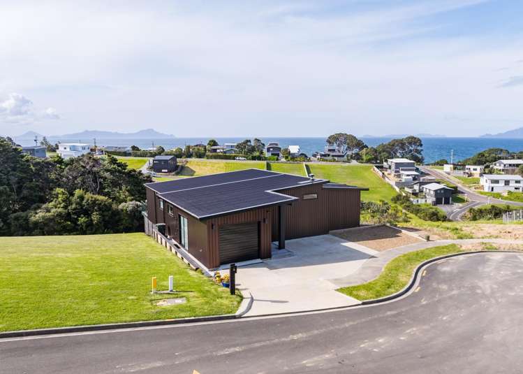 13 Starlight Place Langs Beach_0