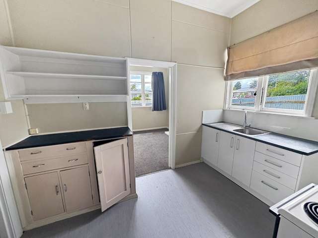 1/6 Roosevelt Street 10516_2