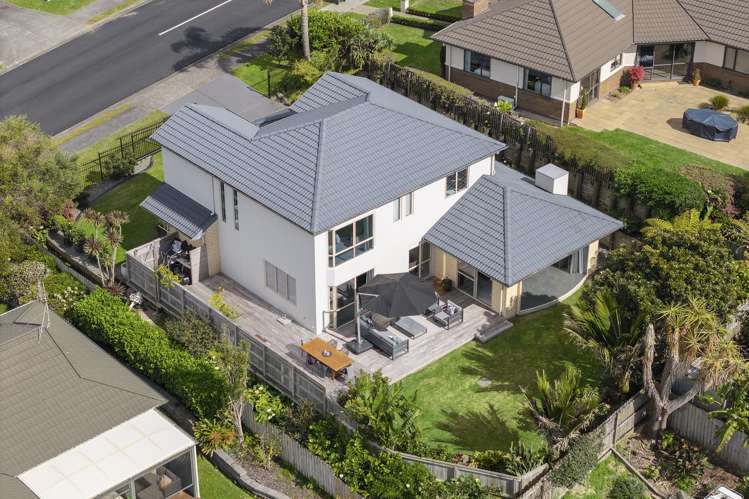 123 Grovenor Drive Orewa_21