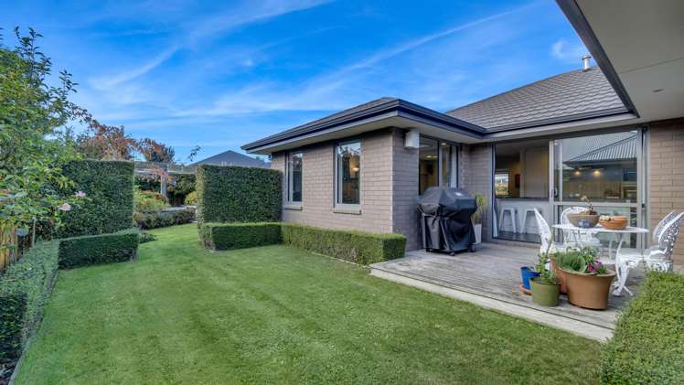 96 Infinity Drive Pegasus_14