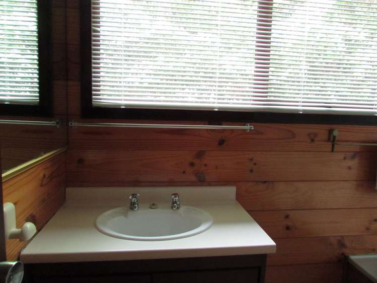 14 Waipapa Avenue Diamond Harbour_12