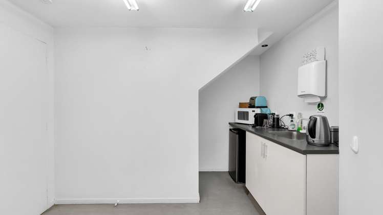6A Halls Place Middleton_6