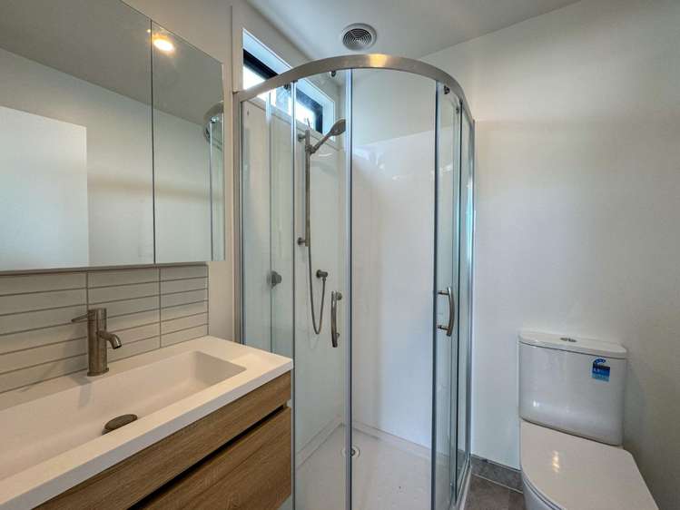 30A Flaxdale Street 1605_7