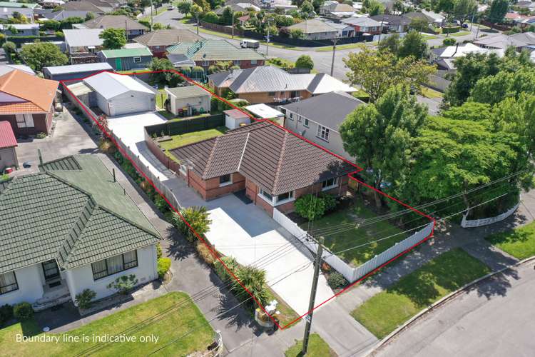 918 Avonside Drive Avondale_25