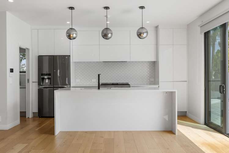 92A Flanshaw Street Te Atatu South_7