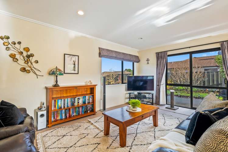 48 Sunstone Crescent Brown Owl_6