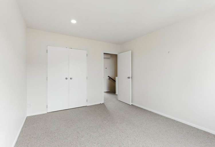 26/11 The Avenue Albany_11