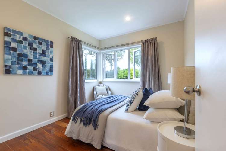 125 Seabrook Avenue New Lynn_10