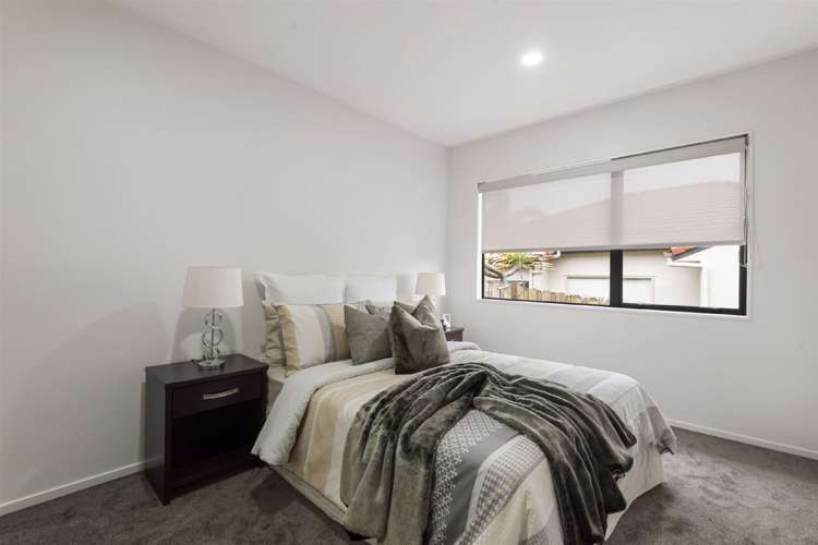 7 Graham Collins Drive Windsor Park_13