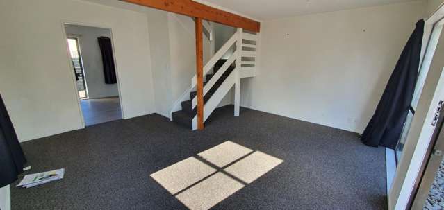 1F School Road 2634_1