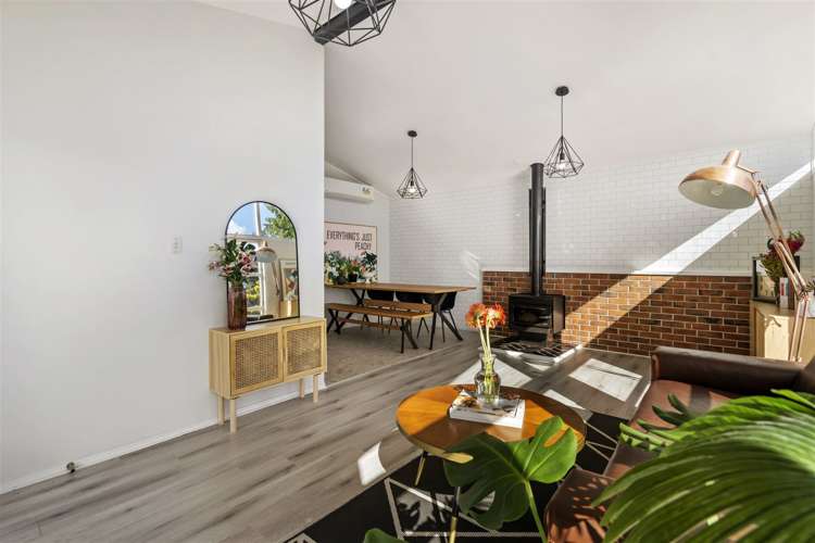 5 Taurus Crescent Beach Haven_8