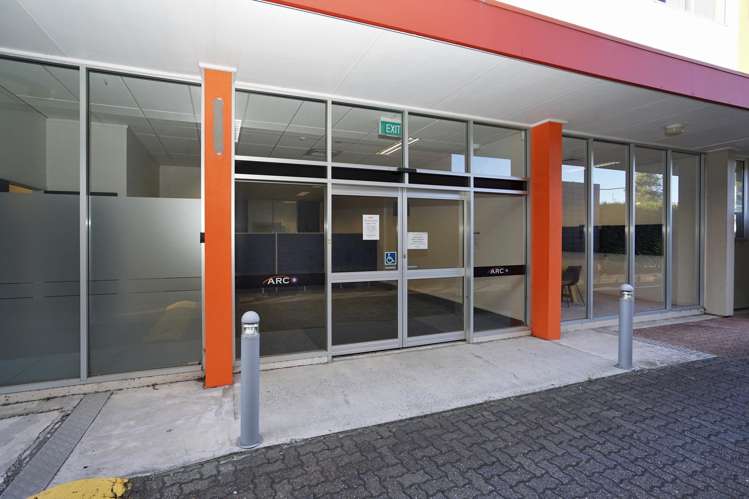 Ground Floor/650 Te Rapa Road Te Rapa_6