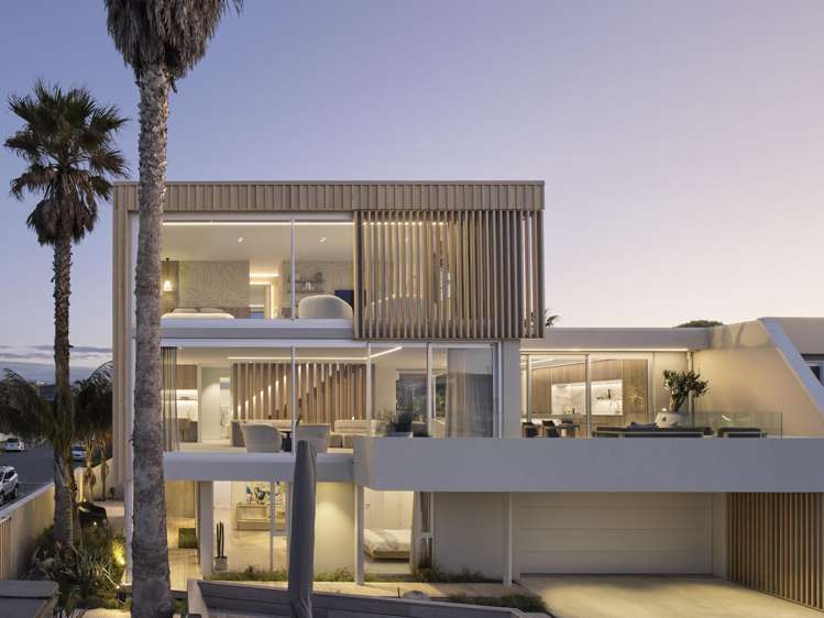 7 Surf Road Mt Maunganui_36