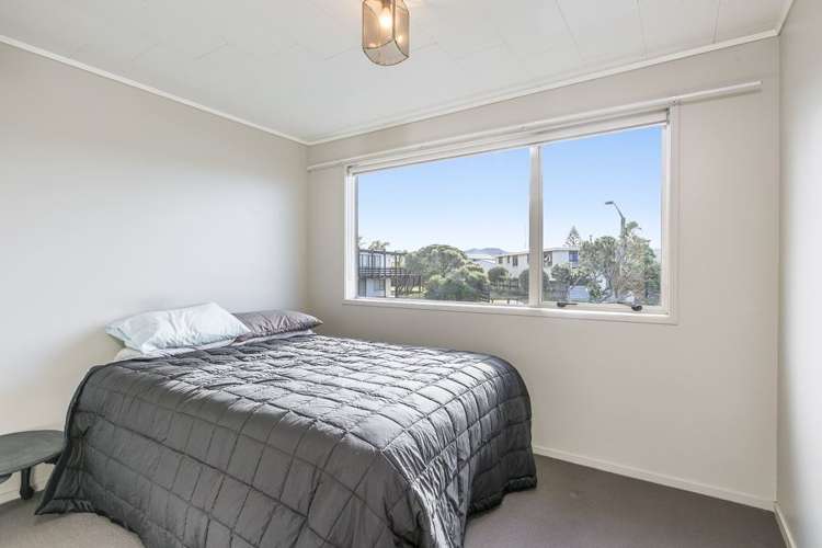 10 Darroch Slope Omaha_12