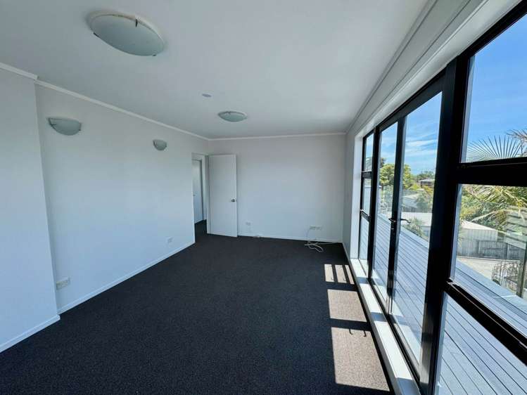 1/38 Wakelin Road Beachlands_8