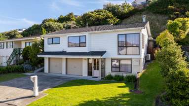 64 Fyvie Avenue_1