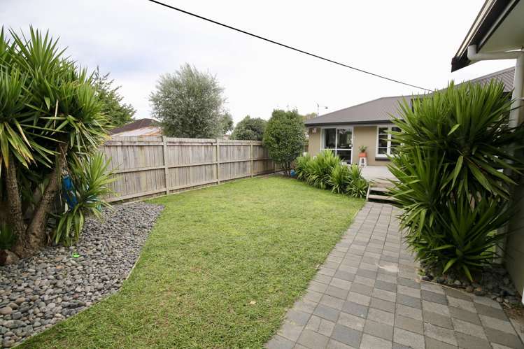 192 Fox Street Hamilton East_10