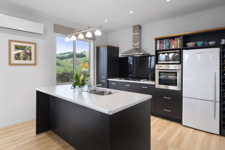 26 Stafford Rise Owhata_8