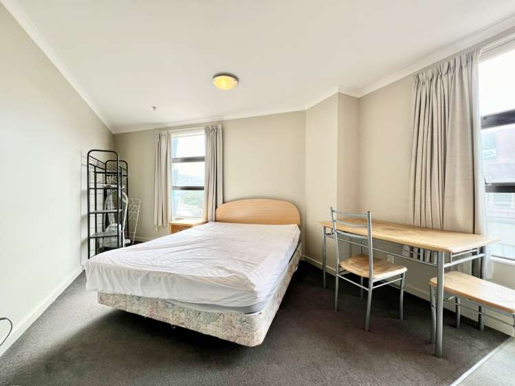412/5 Aitken Street 1357_3