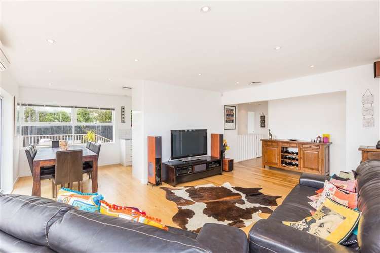 114 Eskdale Road Birkdale_2