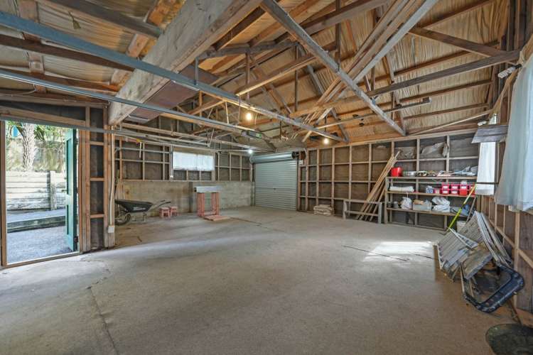 24 Kereru Street Henderson_13