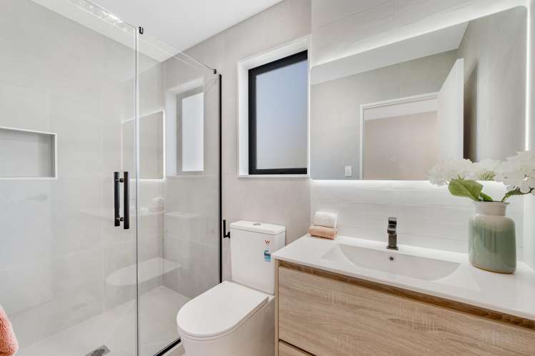 140E Edgewater Drive Pakuranga_13