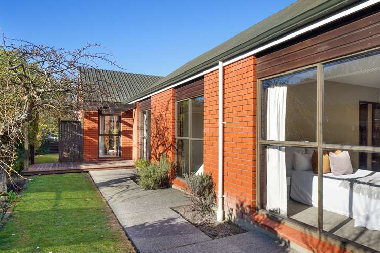 20 Lavandula Crescent Burnside_2