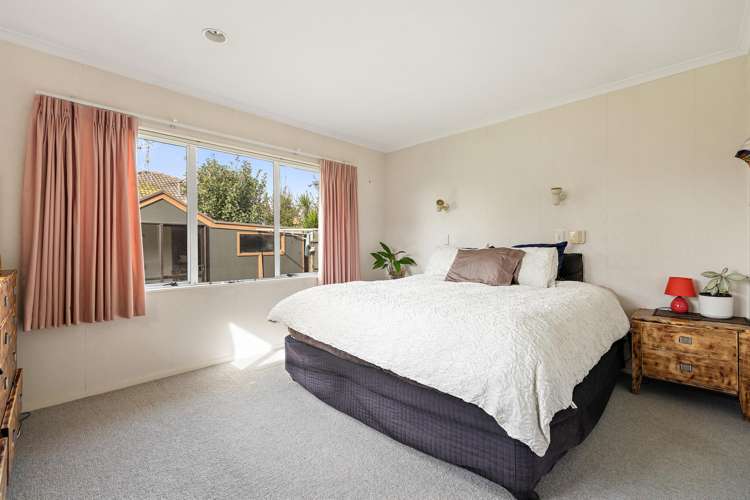 9 Jacinda Close Pyes Pa_10