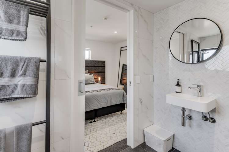 206/12 Latimer Square Christchurch Central_12