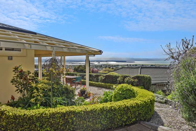 37 View Mount Stoke_17